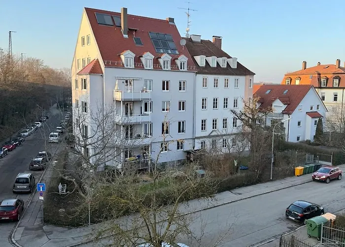 Elegante Jugendstil-wohnung - Ruhige Lage Naehe Hbf * Augsburg