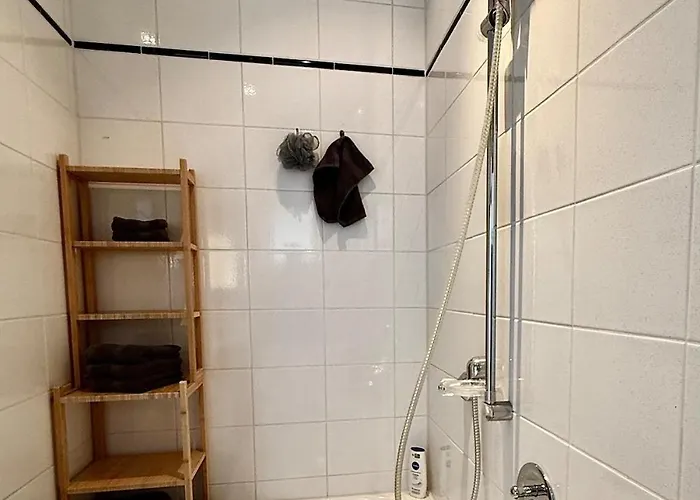 Elegante Jugendstil-wohnung - Ruhige Lage Naehe Hbf Daire *